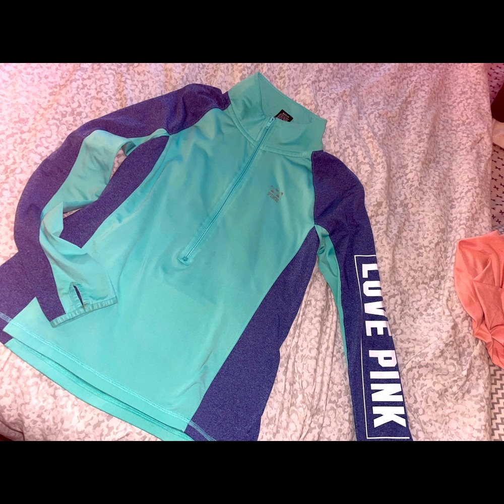 Worn once didn’t like how fit but love the colors